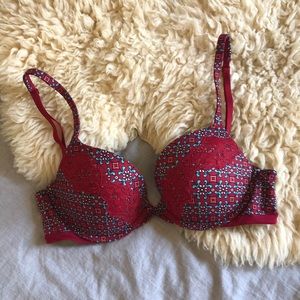 Victoria secret push up bra